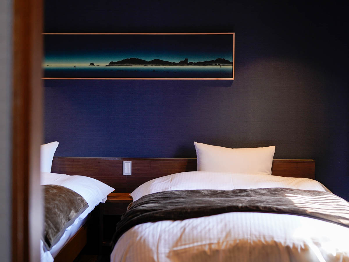 洋室のベッド image1