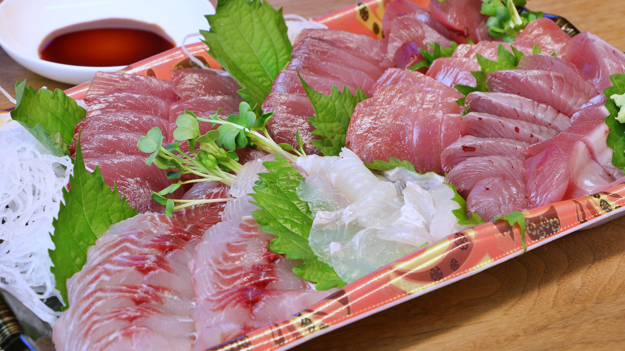 新鮮なお刺身をお楽しみください (4)