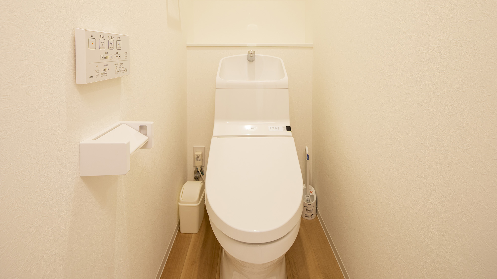 ・【トイレ】うれしい洗浄機能付きトイレを各お部屋に設置