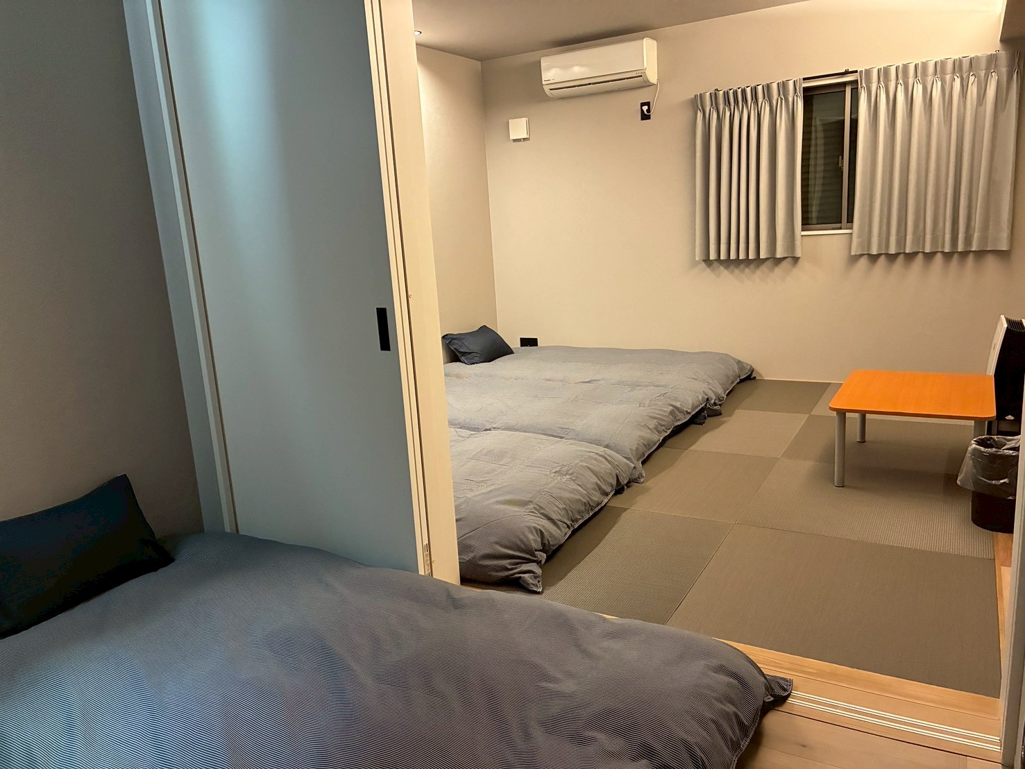 寝室（２、３階）