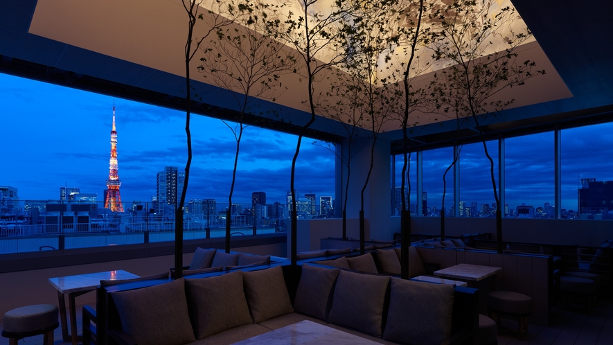 <レストラン>BALCÓN TOKYO　夜のテラスからの眺め