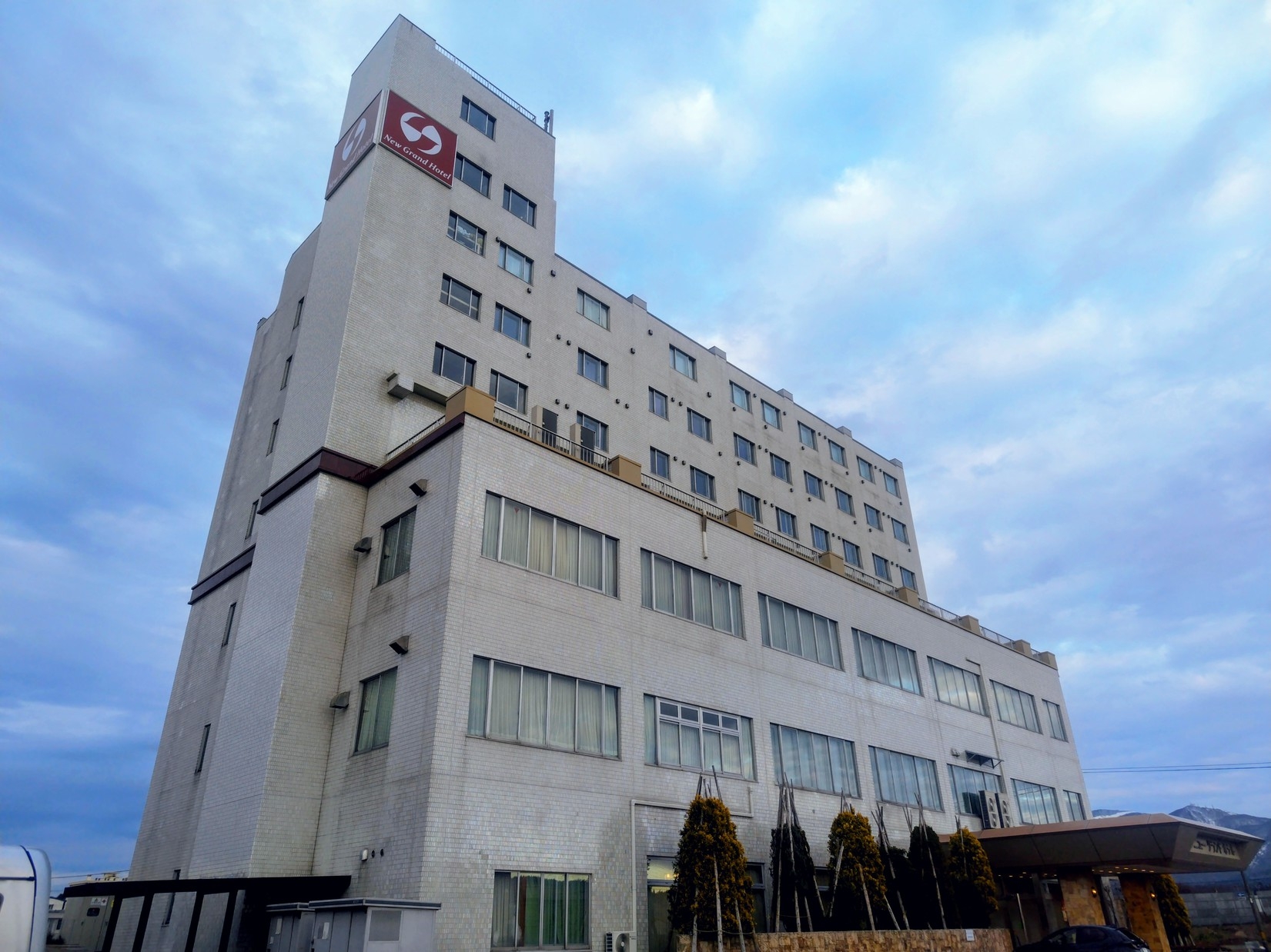 【朝食付スタンダードプラン】おいしいもがみ◆クチコミ高評価の朝食付き◆