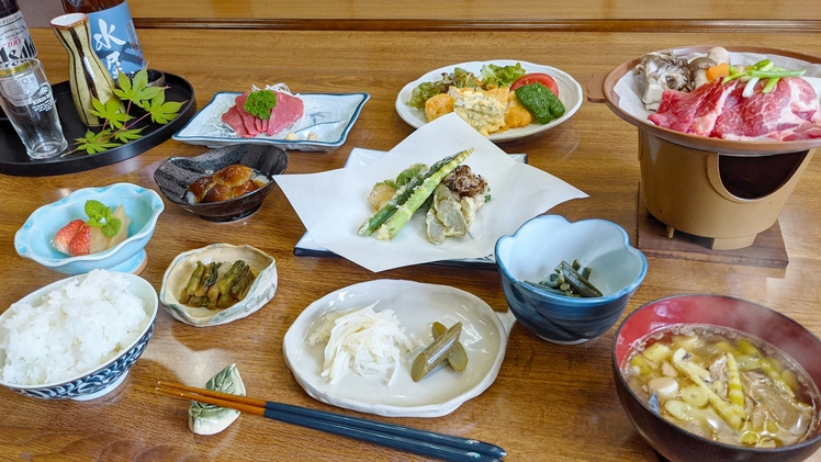 【 2食付き 】旬の食材と自家製米。地元の味を朝夕食で楽しむプラン