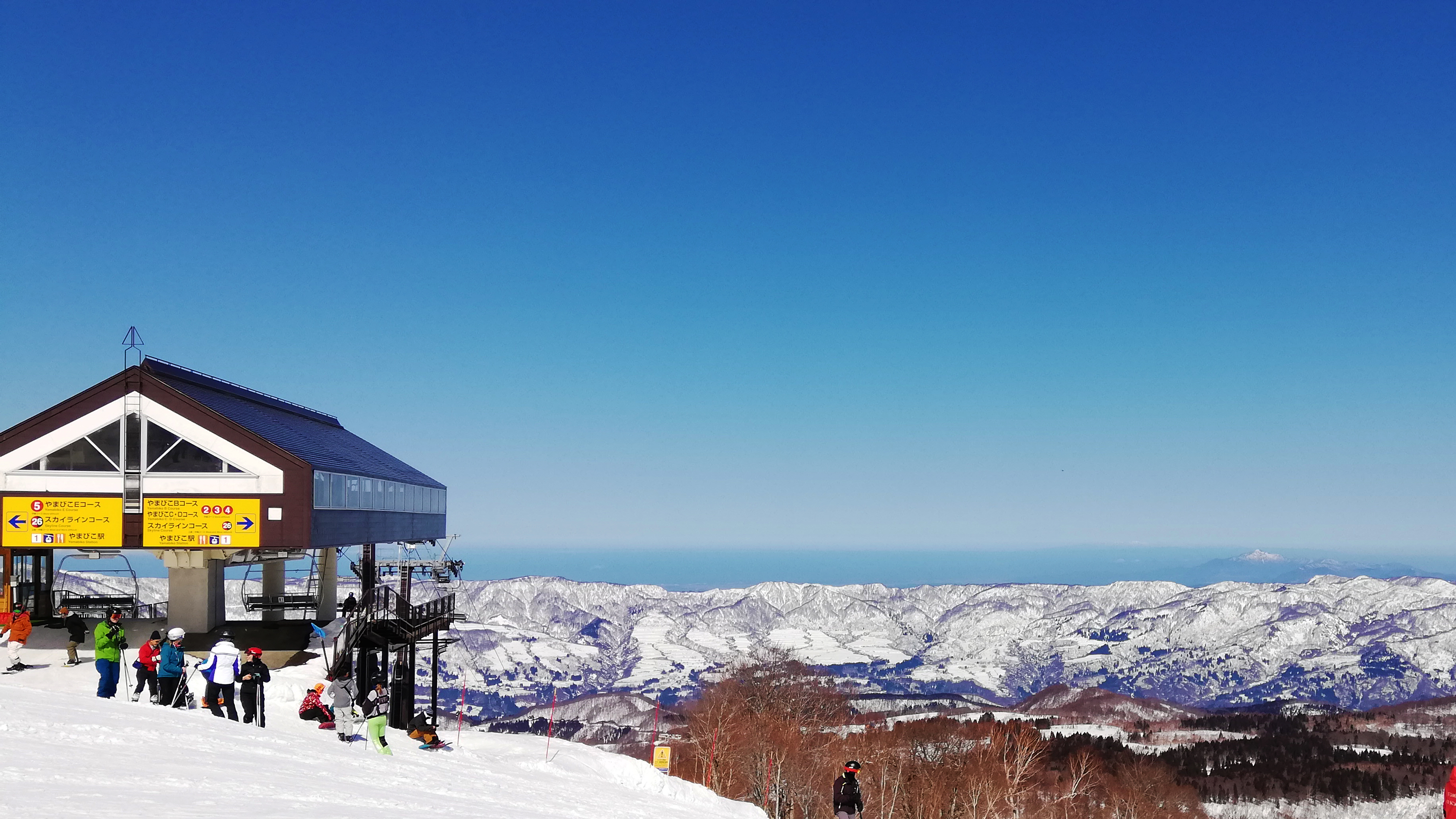 【野沢温泉スキー場】やまびこゲレンデからの眺望