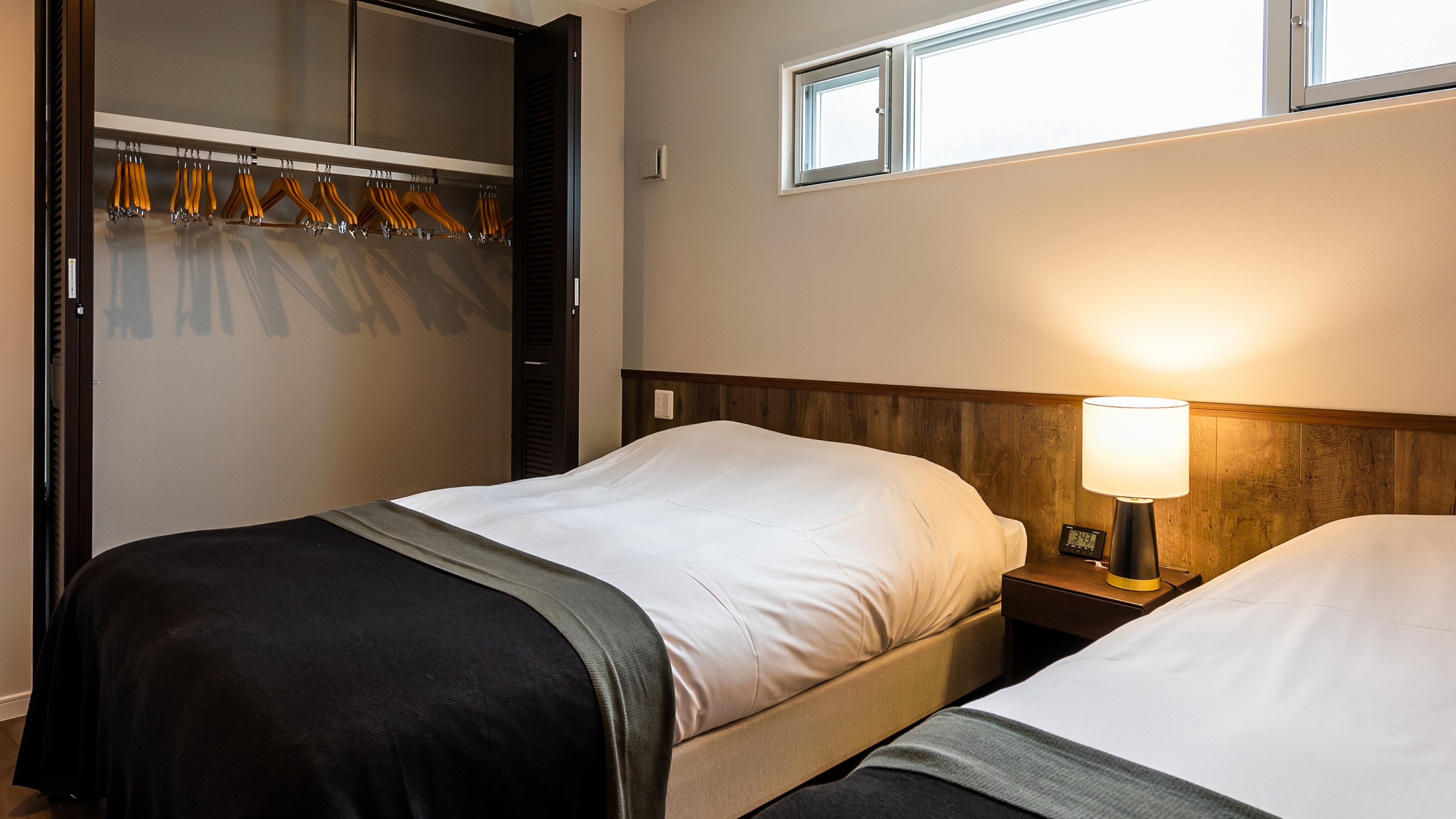 ベッドルーム（クローゼット）