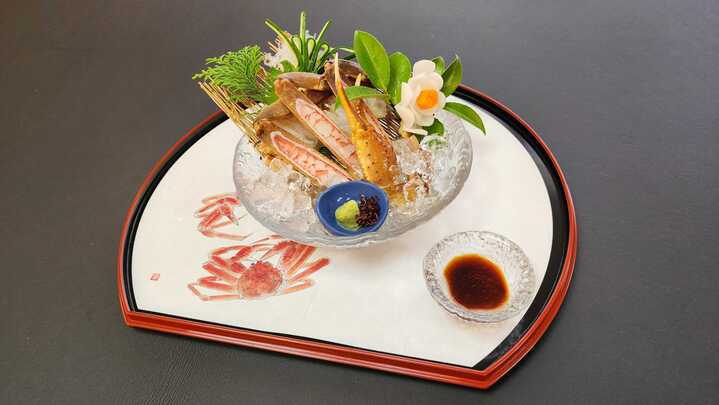 【夕食・朝食付】冬の味覚！茹で姿付　カニ極み御膳　お一人様2.5杯