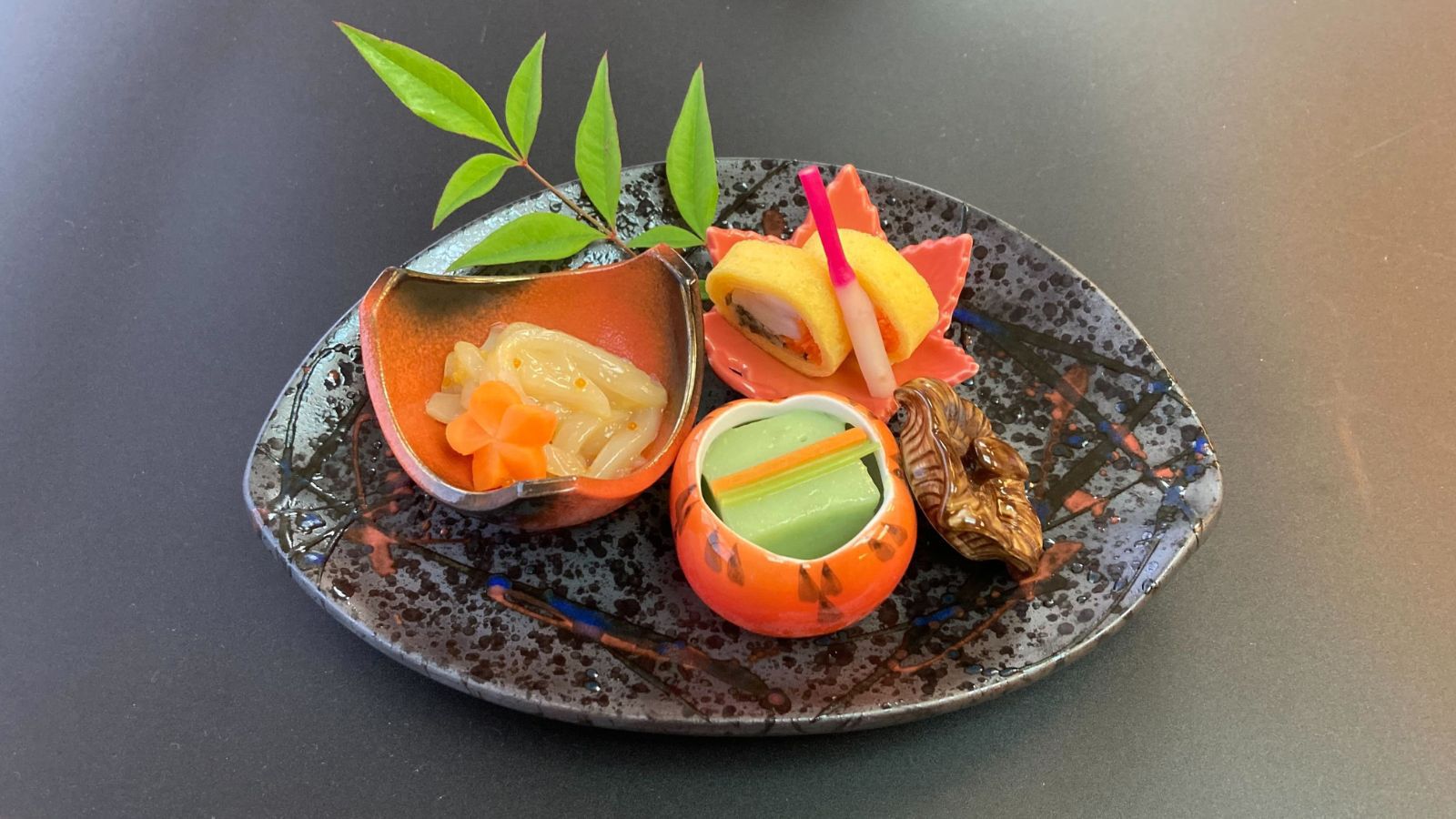 【秋冬SALE】【夕食・朝食付】料理長こだわりの特選会席◆霜降り但馬牛と海幸の贅を尽くした和の美食旅