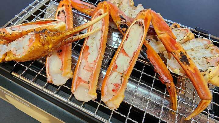 【夕食・朝食付】冬の味覚！茹で姿付　カニ極み御膳　お一人様2.5杯