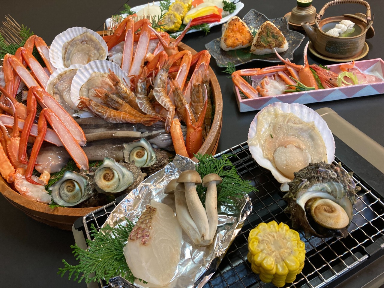 6月~8月31日　新鮮魚介をアツアツの焼き立てで！海鮮網焼きおすすめ　イメージ