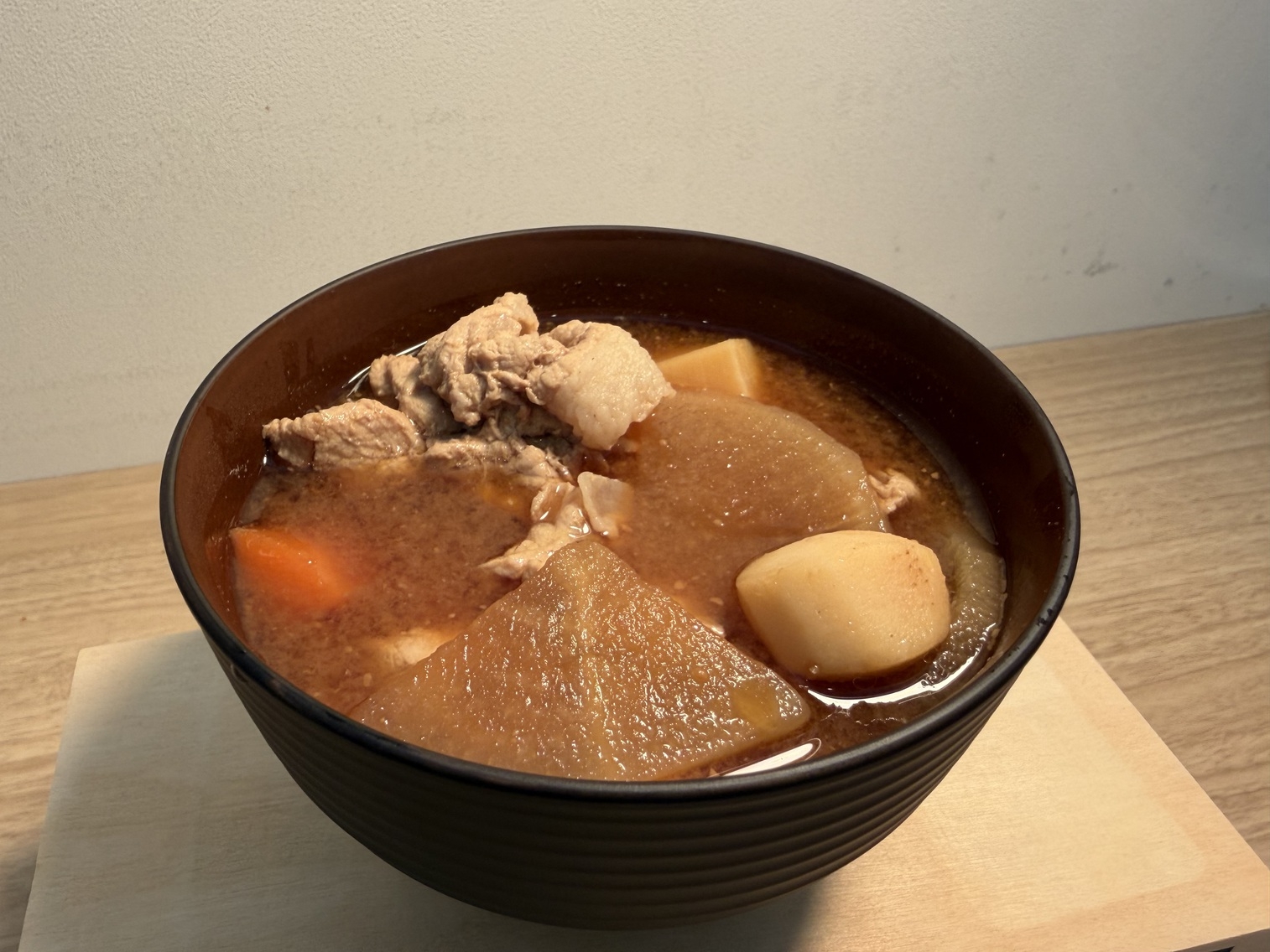 【30％OFF】【楽天スーパーSALE】≪鶏味噌焼き、手こね寿司、僧兵汁≫をご用意＜朝食付＞