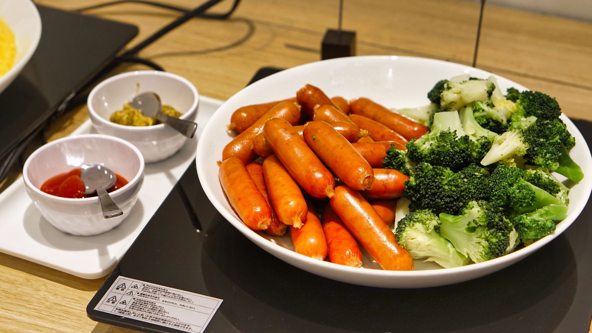 ◆お昼にお腹が空く朝食｜ウインナー＆ブロッコリー（洋軽食）