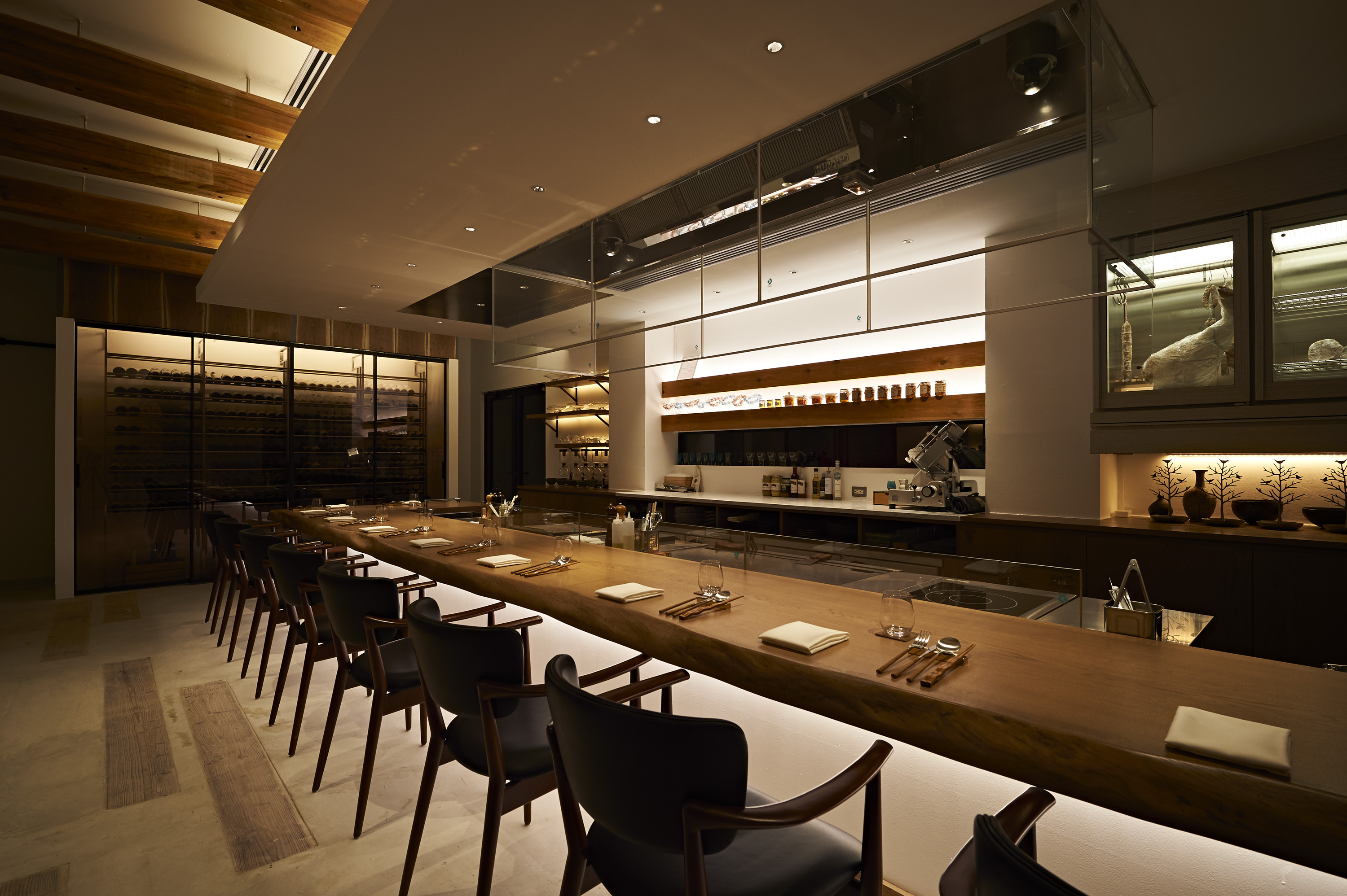 レストランカウンター