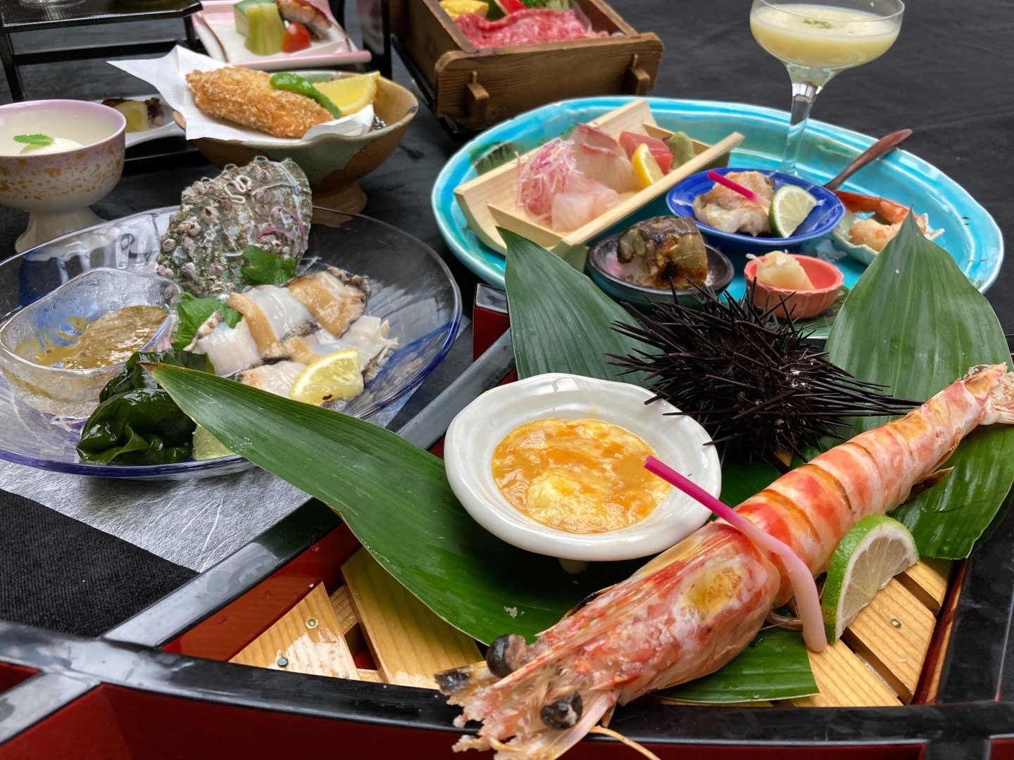 【夕食・朝食付】旬や地産の極上食材に料理長が贅を尽くした 四季折々の 極み御膳