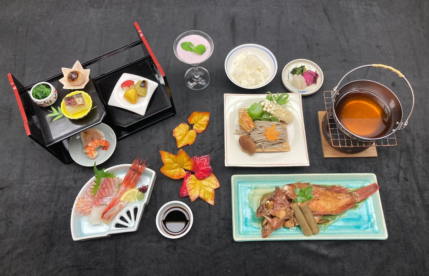 【楽天スーパーSALE】【夕食・朝食付】旬や地産の食材を楽しめる♪　四季折々のスタンダード御膳