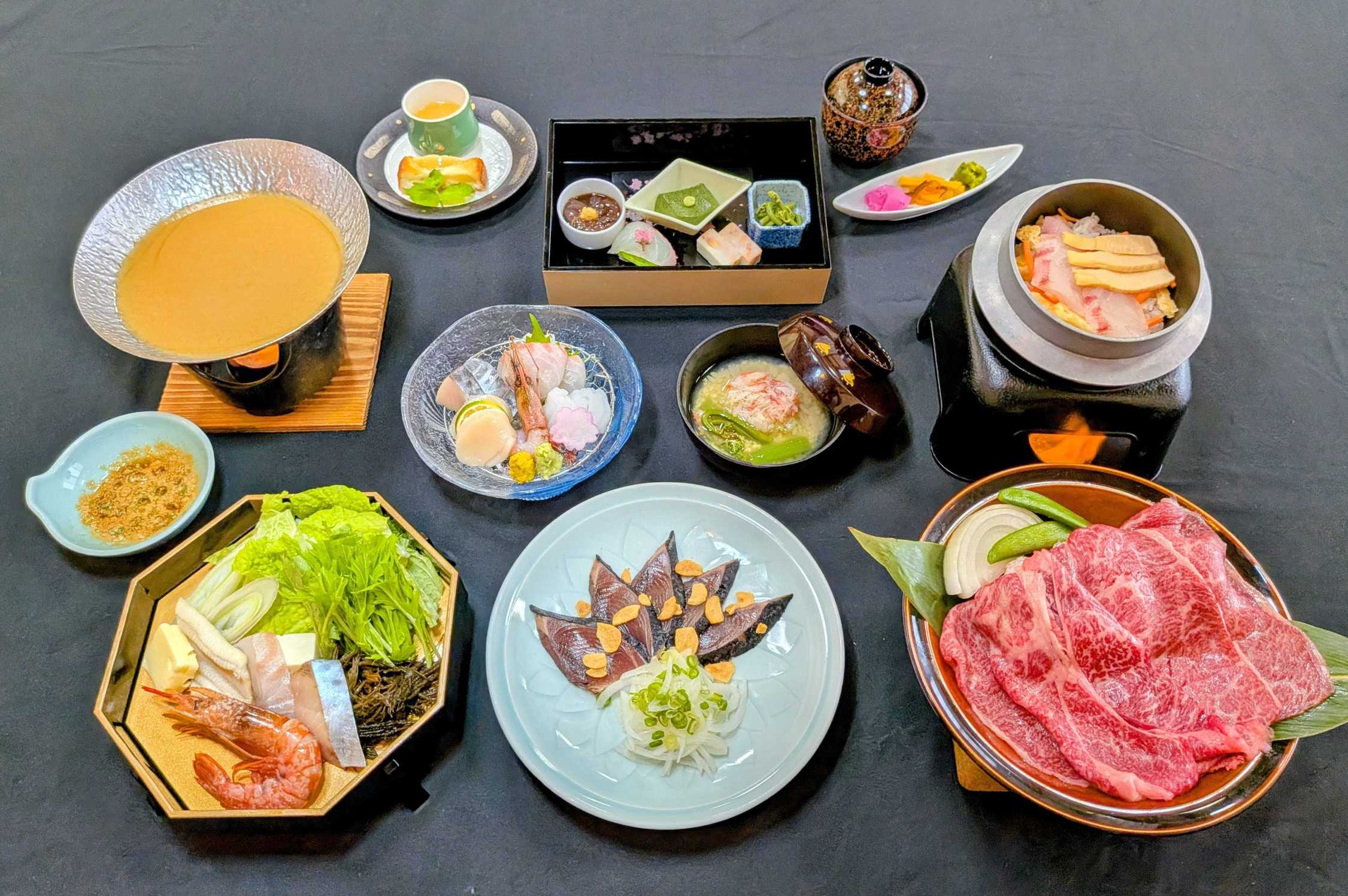 【夕食・朝食付】贅沢の極み！極上食材を使用した至高のご夕食！極み会席