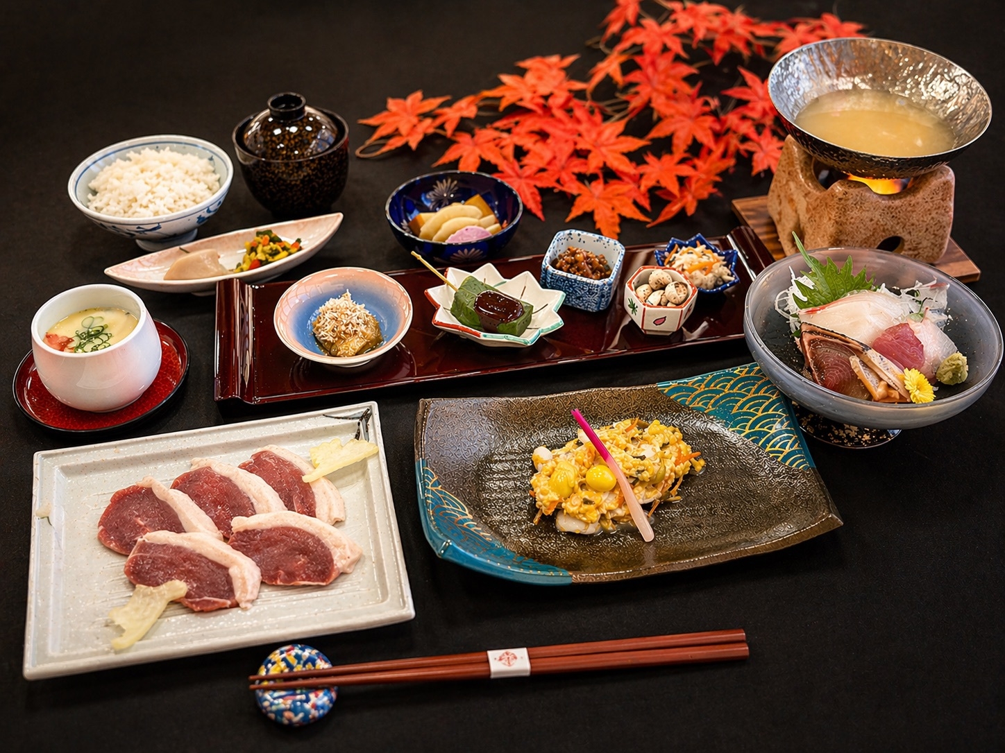 【夕食・朝食付】旬や地産の食材を楽しめる　四季折々のスタンダード会席
