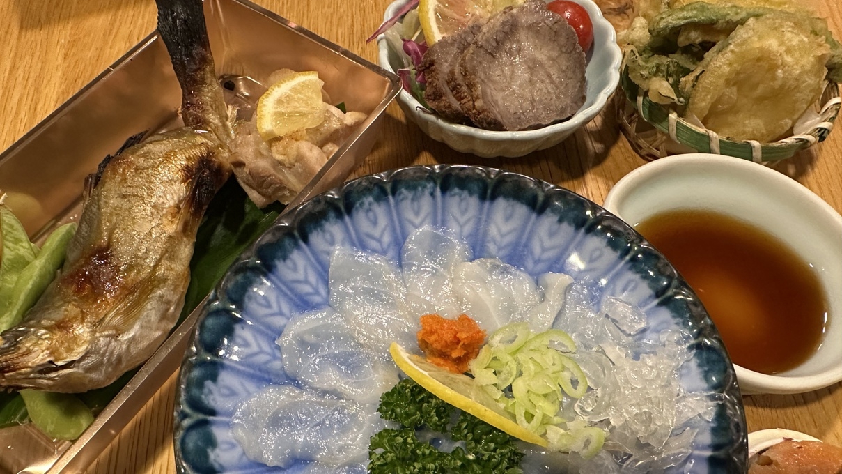 【冬季限定・特典付】美肌の湯☆馬頭温泉日帰り入浴券＋夕食は季節の食材を使った和食セットをお部屋食にて