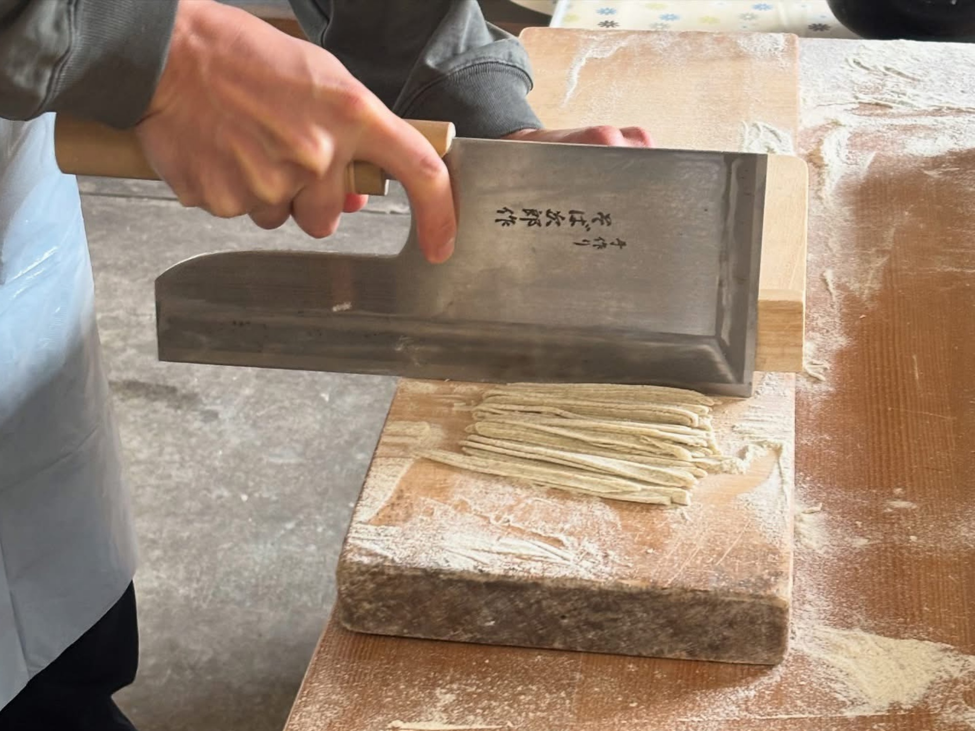 【体験アクティビティ】御前庭物産センターで手打ちそば体験