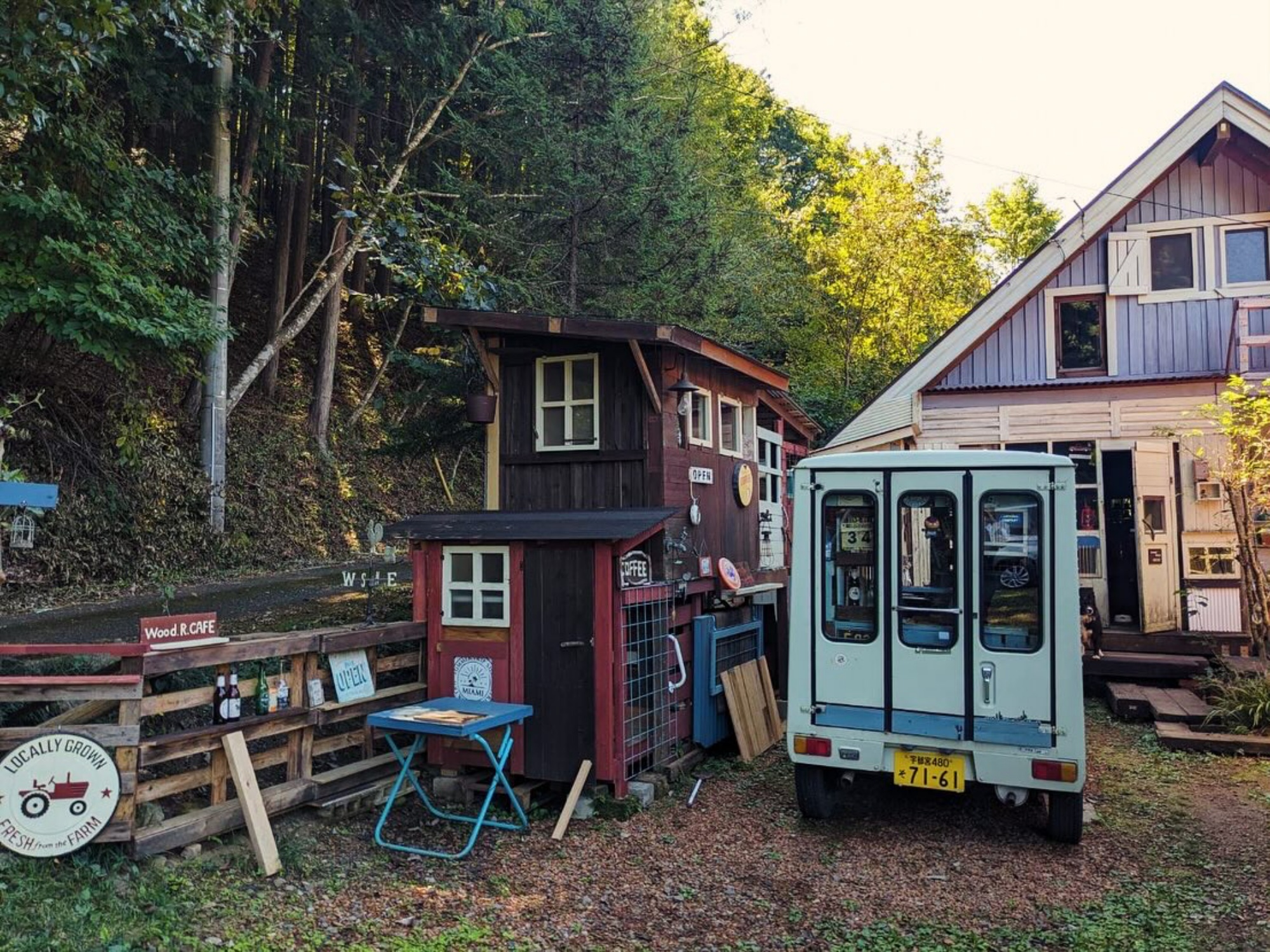 【ウッドラファエル】那珂川町の山の中のとても景色のいい雰囲気可愛いレストラン＜当館から車で14分＞