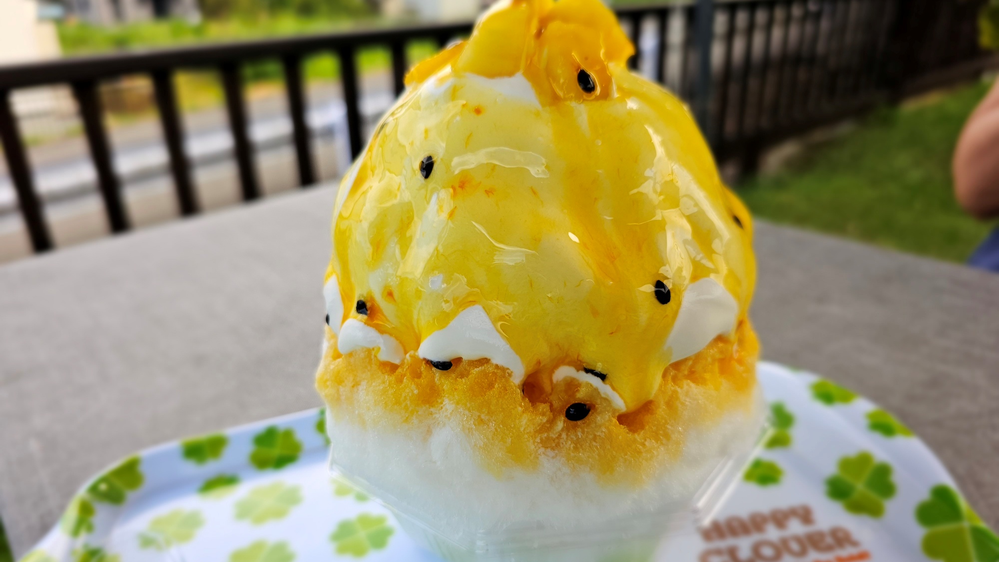 【雪月華】旬のフルーツを使ったパフェや和風スイーツ。（当館から車で9分）