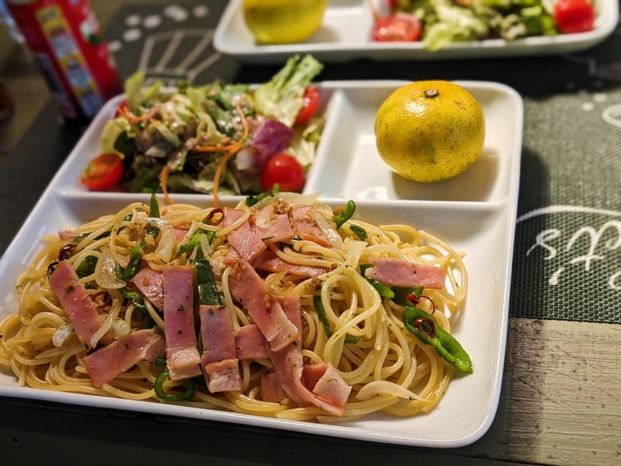 『ウッドラファエル』のランチ（当館から車で14分）