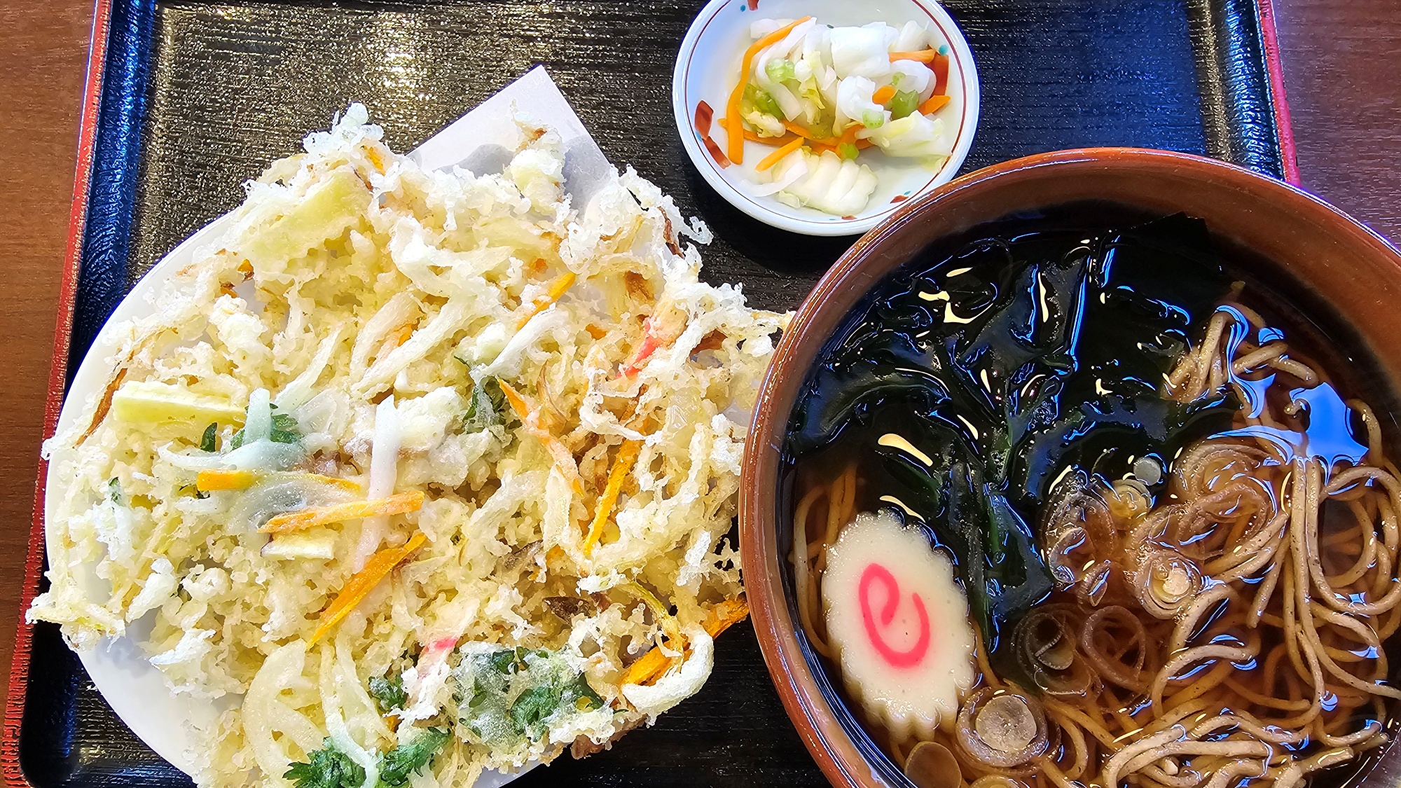 【レストラン ばとう】地元食材を使った定食が人気。＜当館から徒歩4分＞