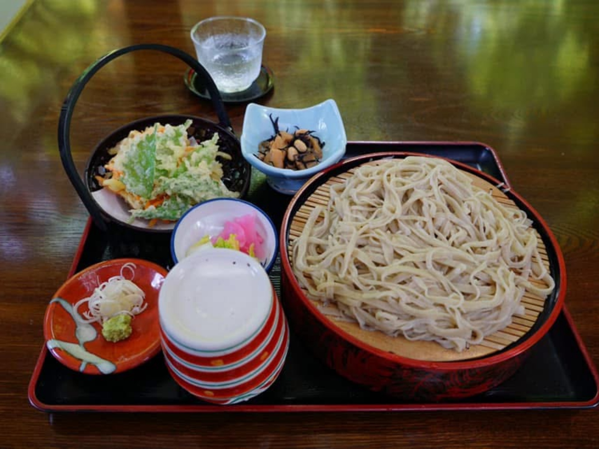 【体験アクティビティ】御前庭物産センターで手打ちそば体験