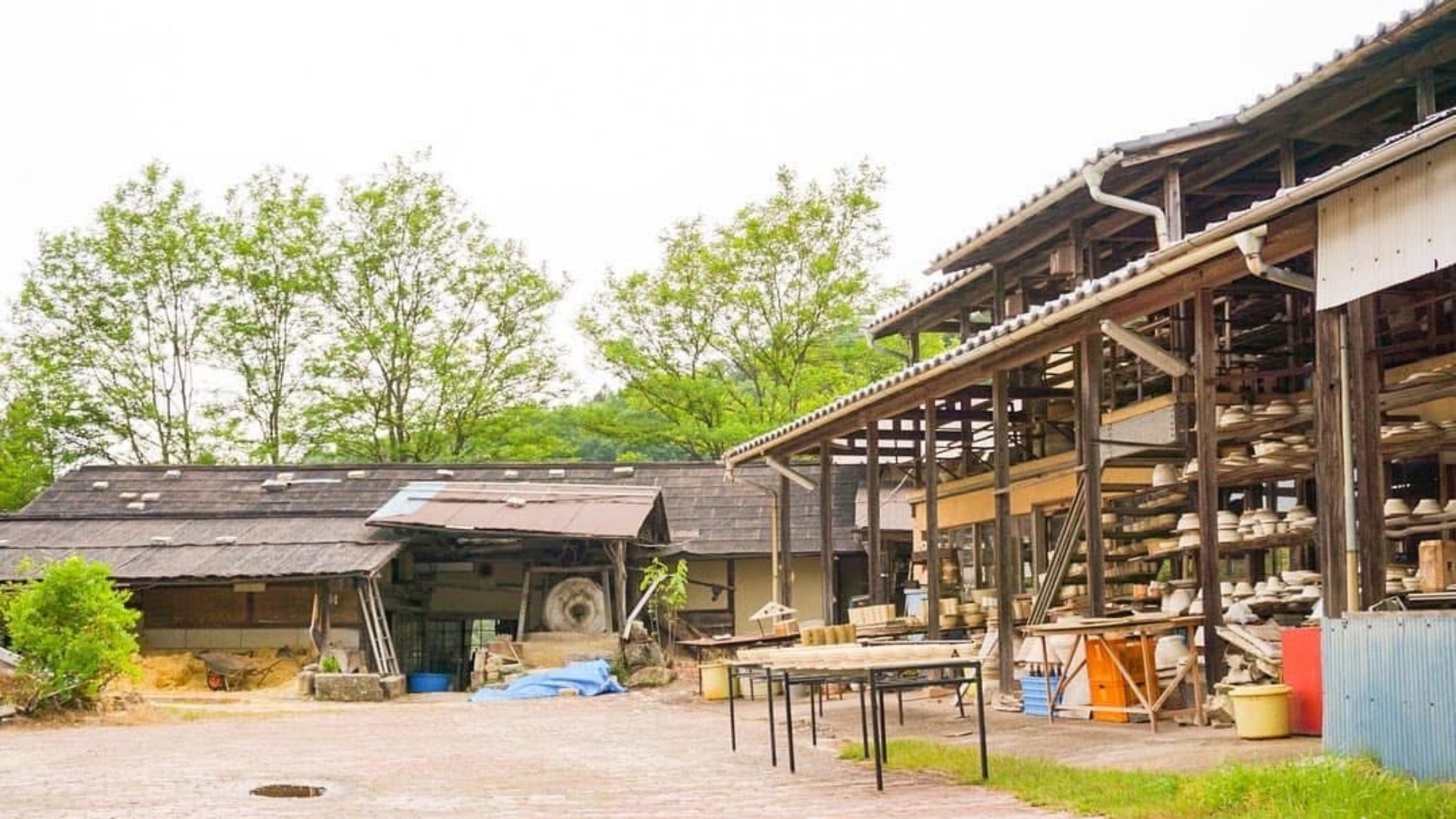 【体験アクティビティ】藤田製陶所 陶芸体験と小砂焼ツアー