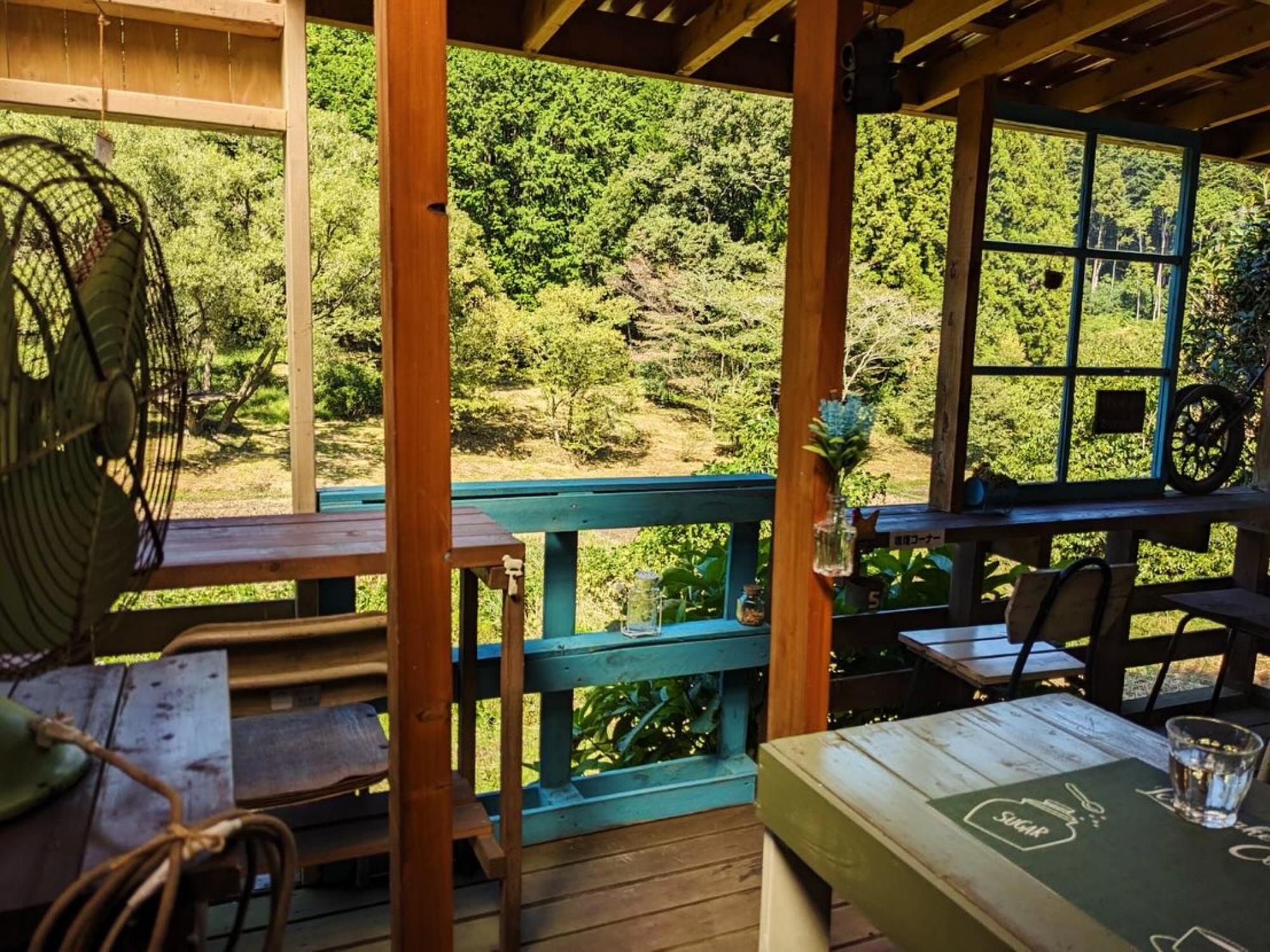 【ウッドラファエル】那珂川町の山の中のとても景色のいい雰囲気可愛いレストラン＜当館から車で14分＞