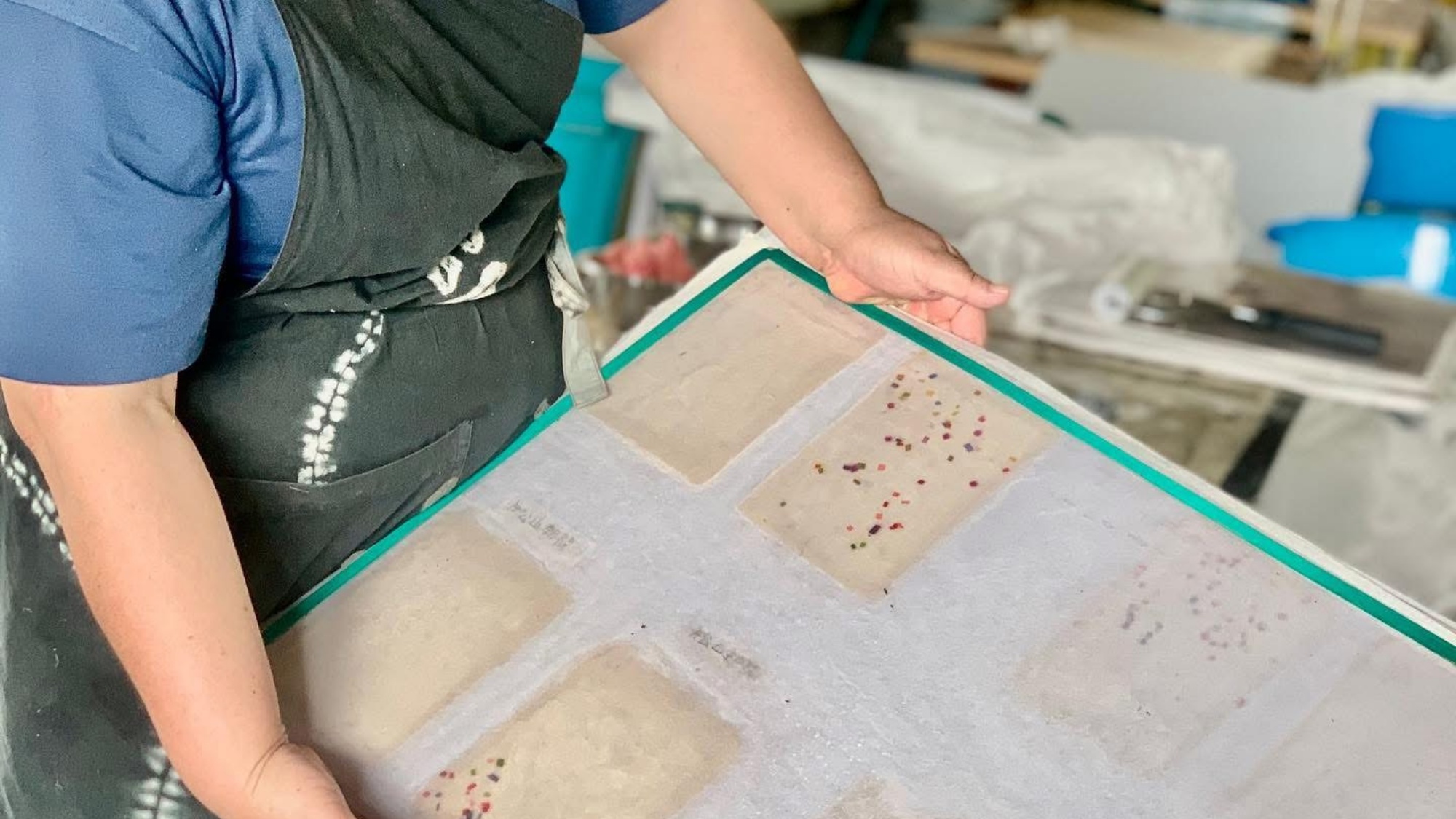 【体験アクティビティ】烏山和紙会館での和紙漉き体験