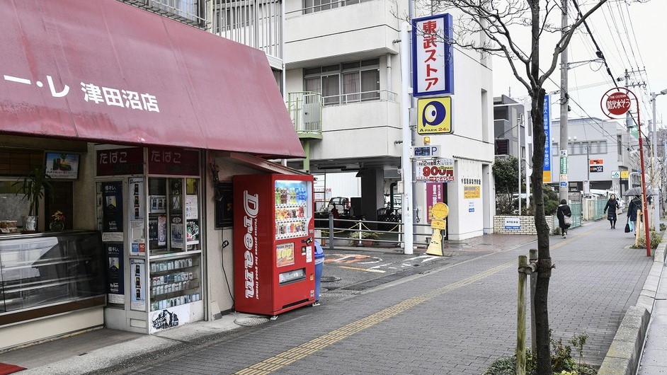 駐車場の入口【Aパーク津田沼】