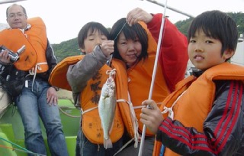 鞆の浦周辺では釣りもお楽しみいただけます