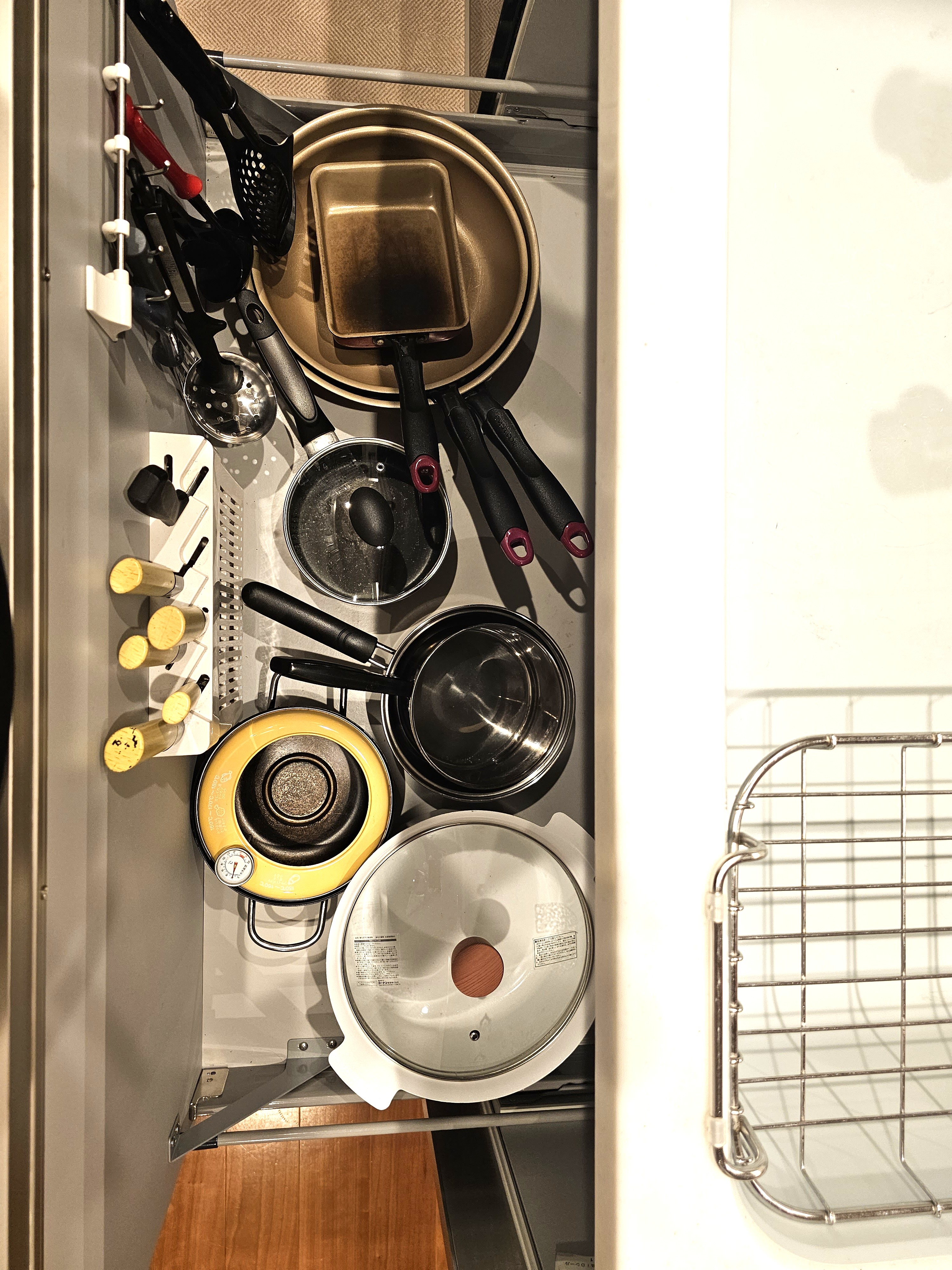 2F キッチン 調理器具②