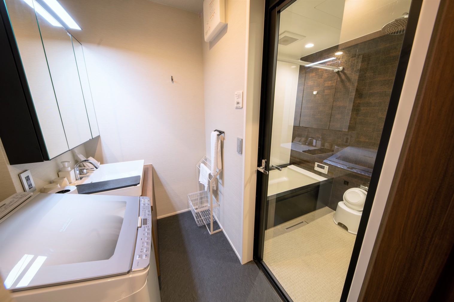 ラグジュアリー　バスルーム