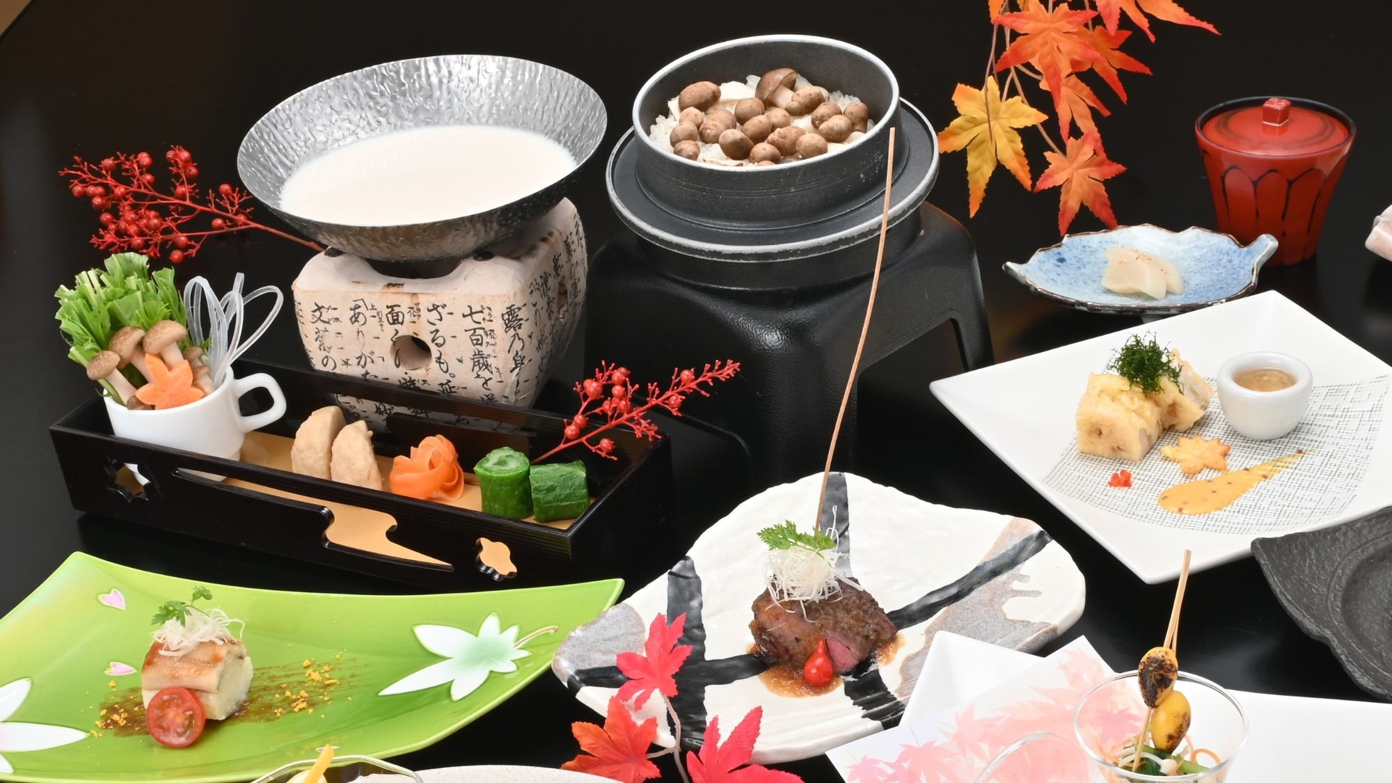 【夕食のみ・コーラル会席】春夏秋冬の旬食材を使った料理長こだわりの会席を満喫！＜朝食なしプラン＞