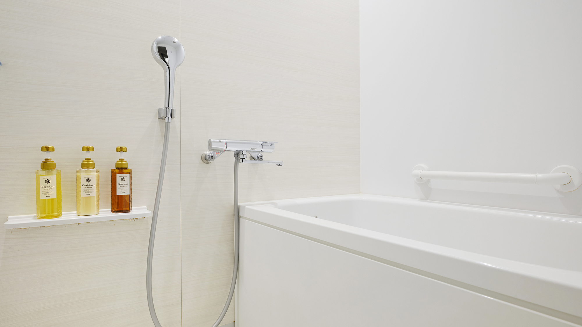 ファミリールーム　バスルーム