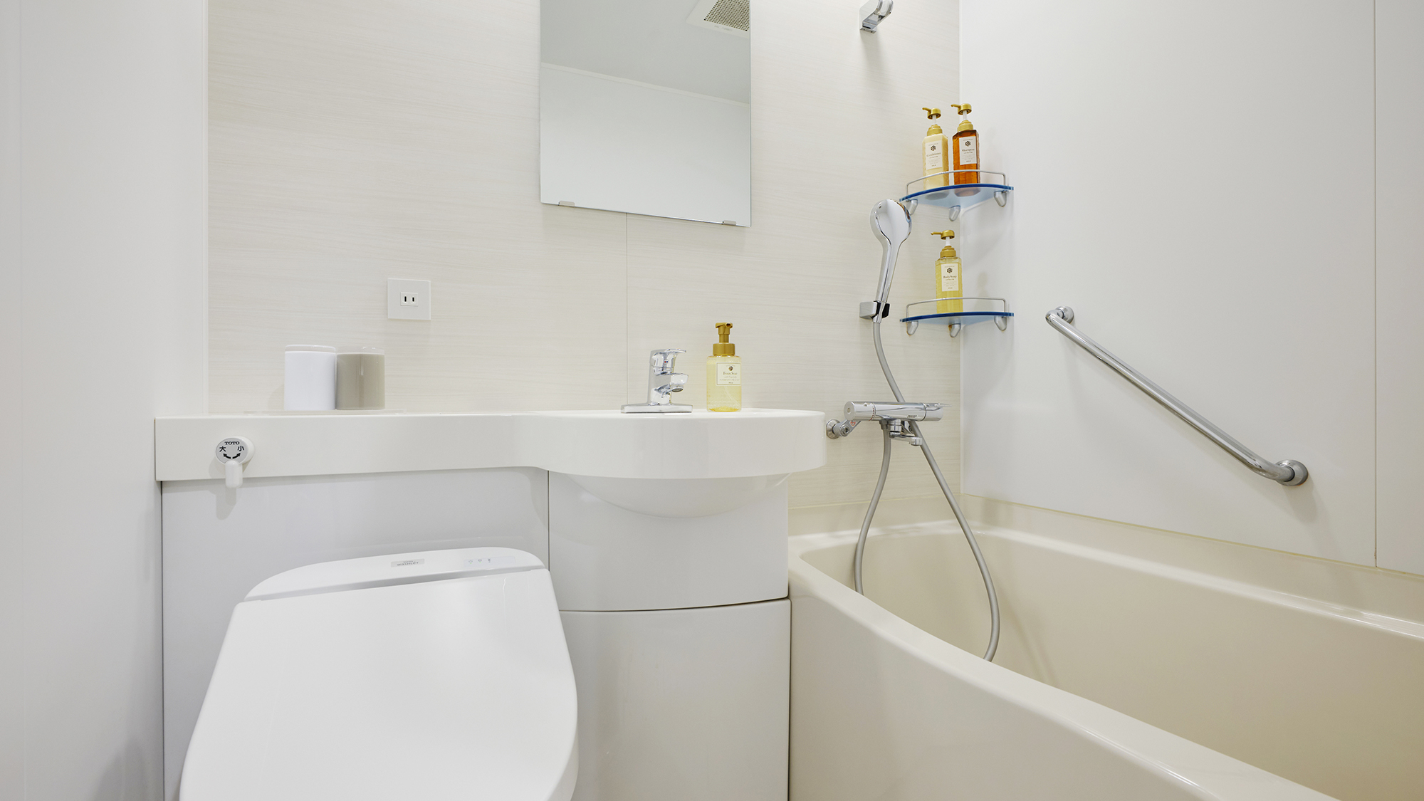 コンパクトツイン　バスルーム