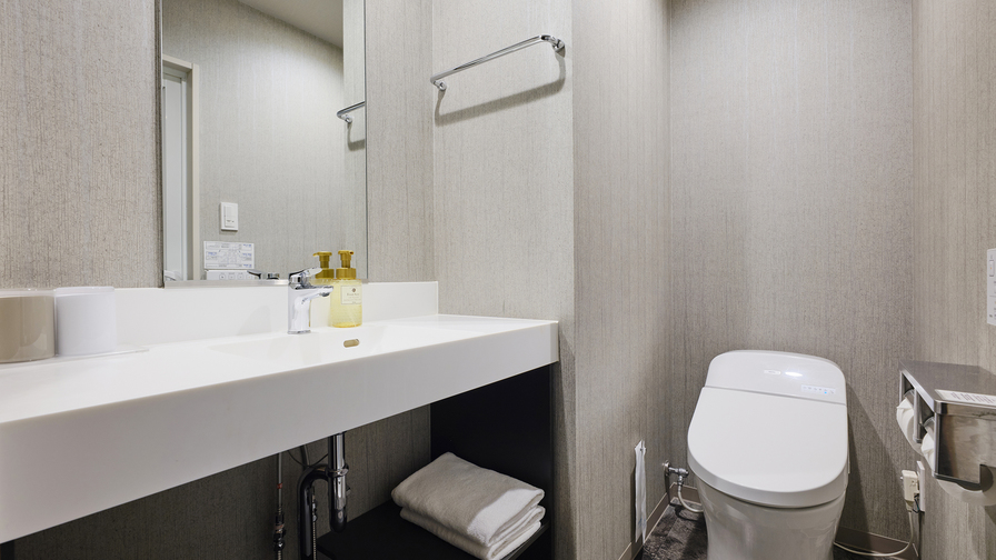 デラックスツイン（ソファーベッド付）