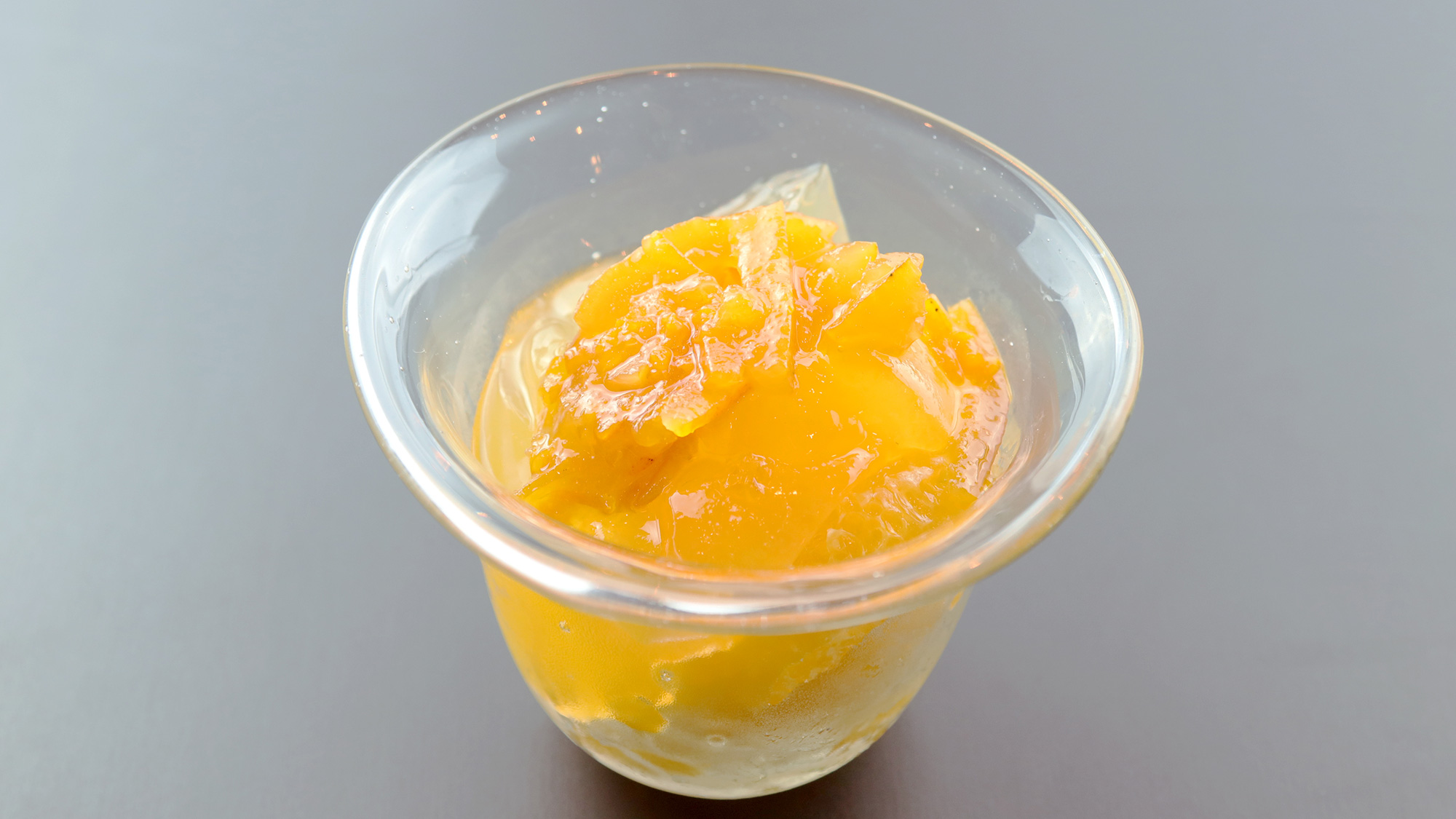 ◆食後に甘酸っぱい手作りオレンジゼリーをどうぞ！