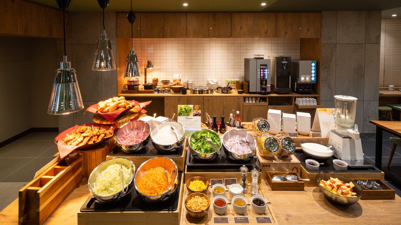 【朝食付き】【当日限定】当日のご予約でお得に！☆敷地奥に立体駐車場あり