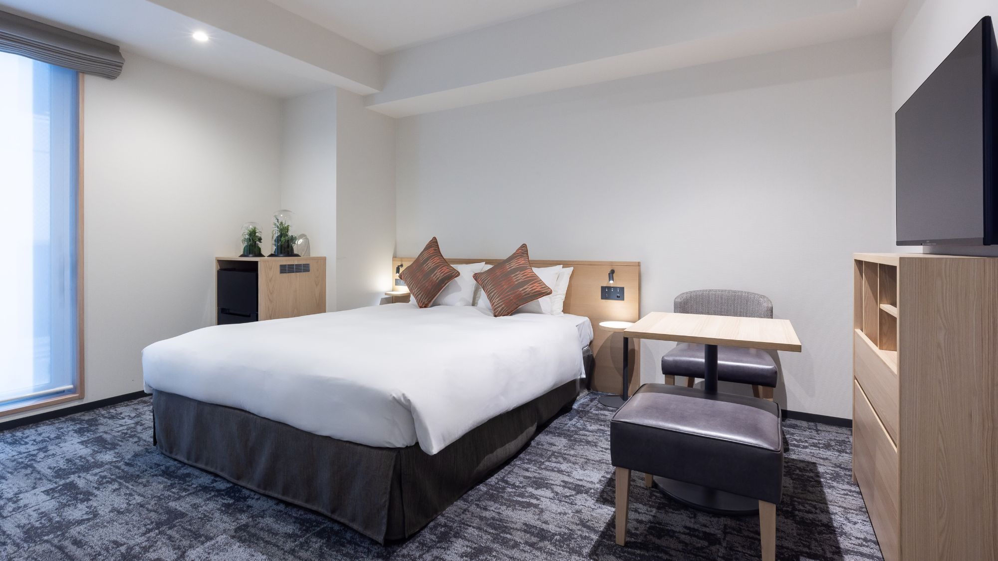 ◆ユニバーサルダブル｜160cm幅のダブルベッドベッド×1台