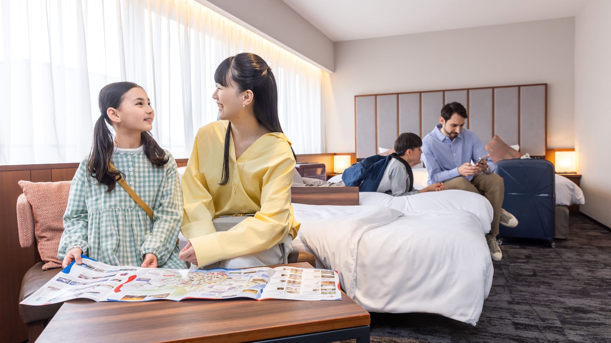 ◆客室紹介｜最大4名様まで宿泊可（ファミリールーム、デラックスファミリー）