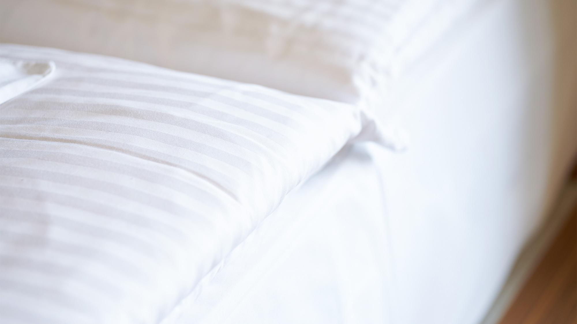 ・【部屋設備】寝具はINOAC製を使用しております