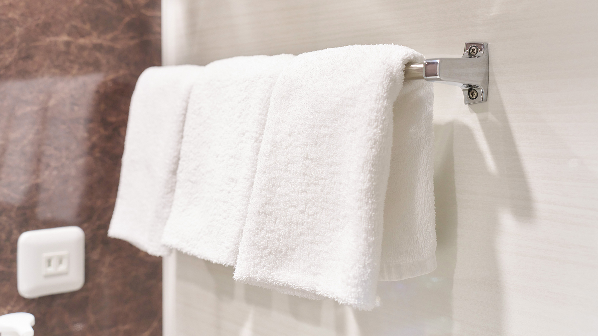 ・【部屋設備/タオル】バスタオル・フェイスタオルを人数分ご用意しております