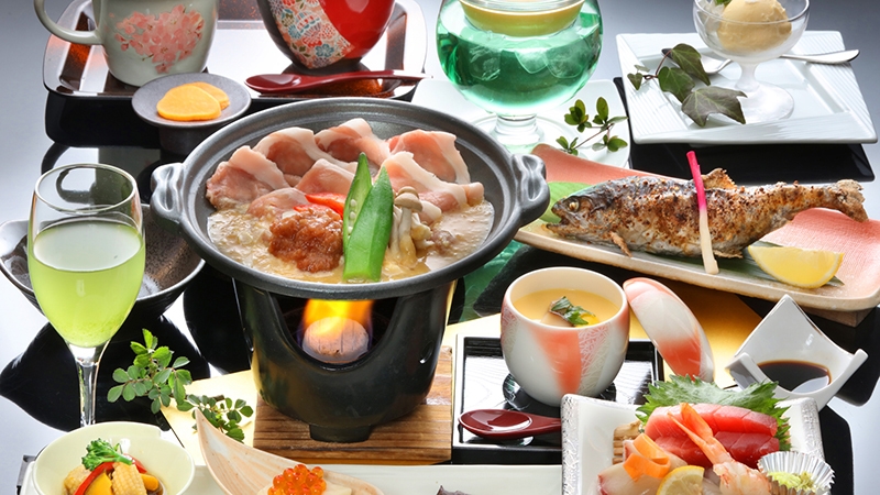≪全客室 離れ≫ 平日限定！◆季節の会席プラン◆ 1泊2食 16.500円〜