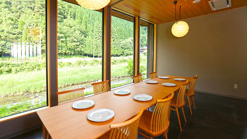 Front・Restaurant【御前岳 / ごぜんだけ】