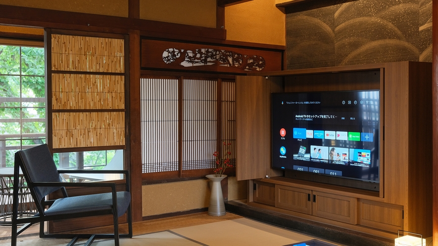 ■潮待ちホテル櫂-KAI■YouTubeなど接続可能な4KスマートTVを完備しております。
