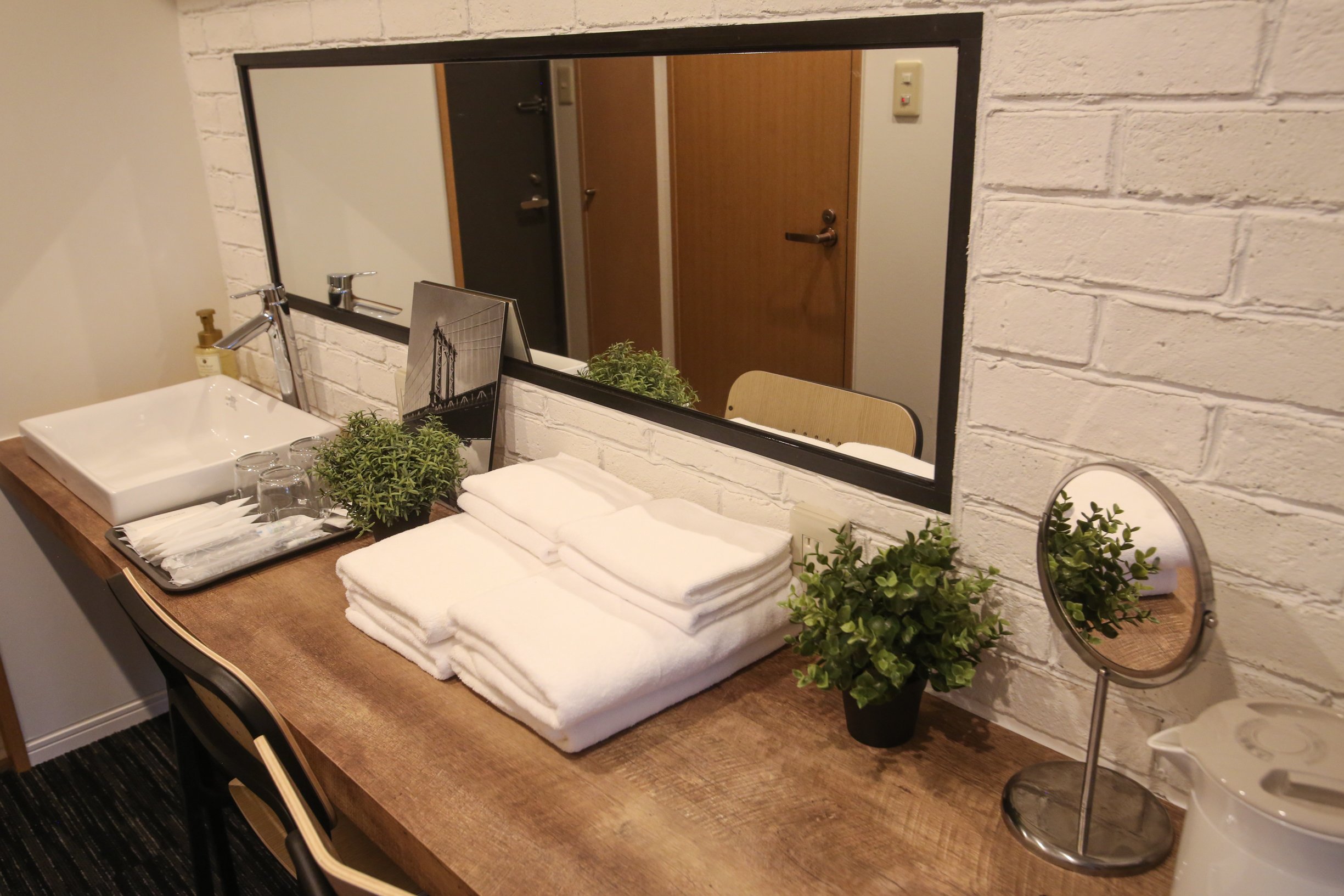 ファミリールーム　デスク