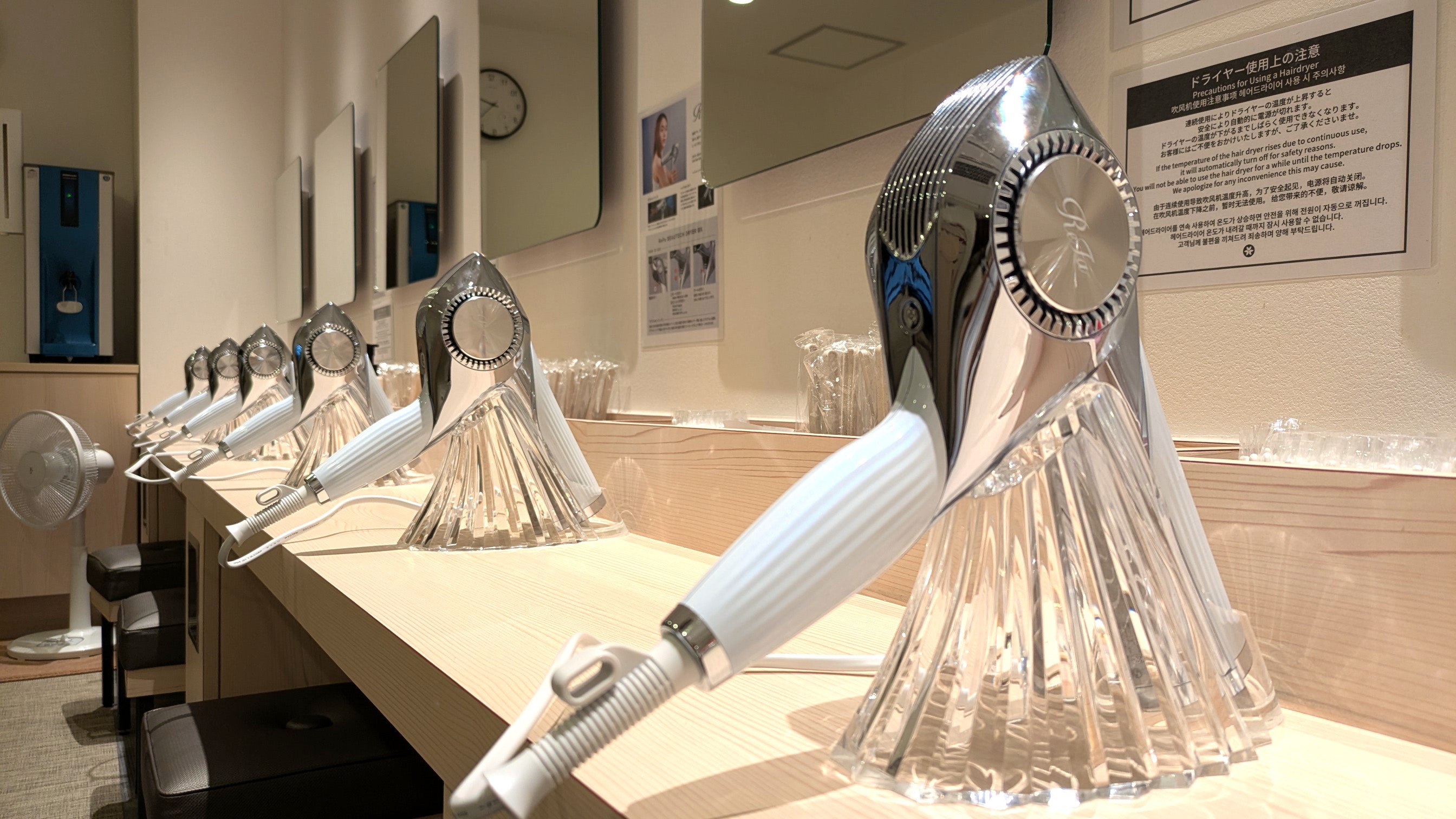 女性大浴場のドライヤーはリファを導入♪