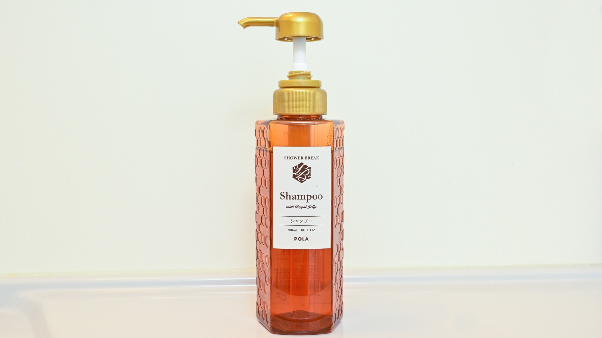 落ち着きを感じさせる香りに包まれながら髪も綺麗になります